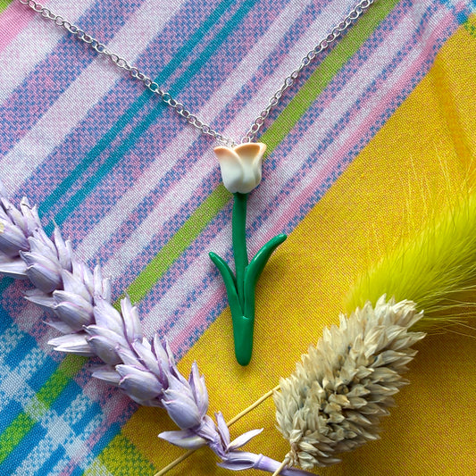 White - Peach Rose Necklace